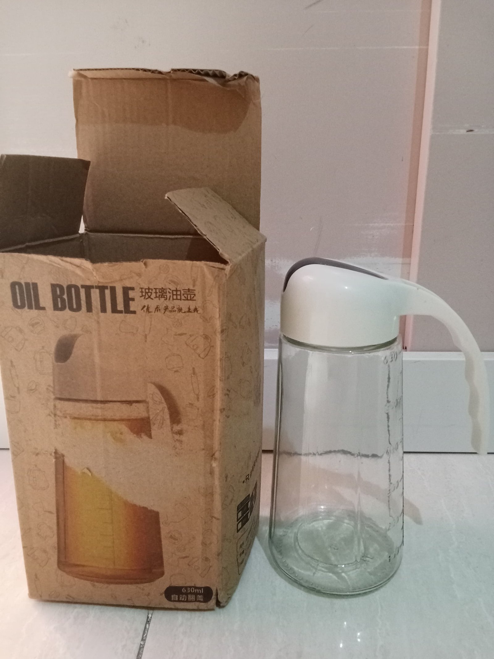 OIL BOTTLE